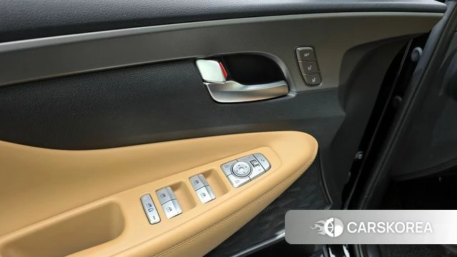Hyundai The New Santa Fe 2023 Черный из Кореи, фото 4