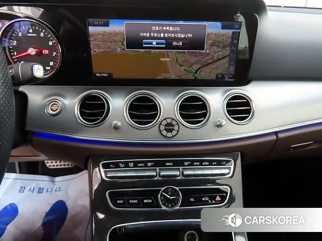 Mercedes-Benz E-Class W213 2018 Синий из Кореи, фото 4