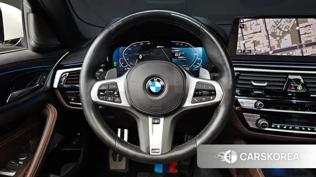 BMW 5 Series (G30) 2021 Белый из Кореи, фото 4