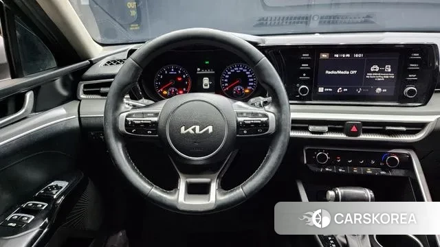 Kia K5 3rd generation 2021 Серый из Кореи, фото 4