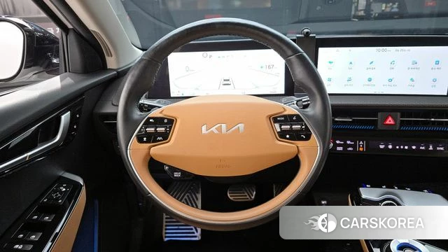 Kia EV6 2023 Белый из Кореи, фото 4