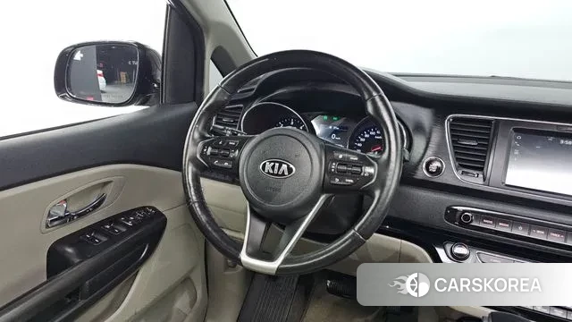 Kia The New Carnival 2018 Черный из Кореи, фото 4