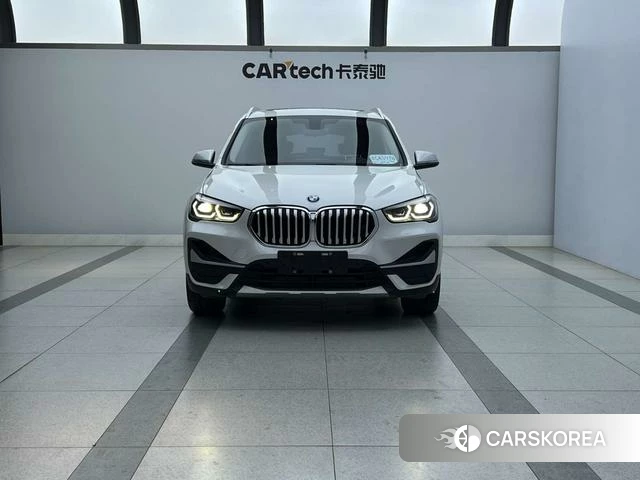 BMW X1 2021 Белый из Китая, фото 4