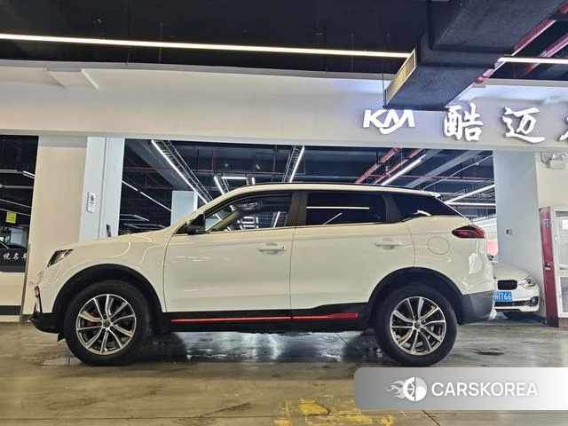 Geely Automobile Boyue 2021 Белый из Китая, фото 4
