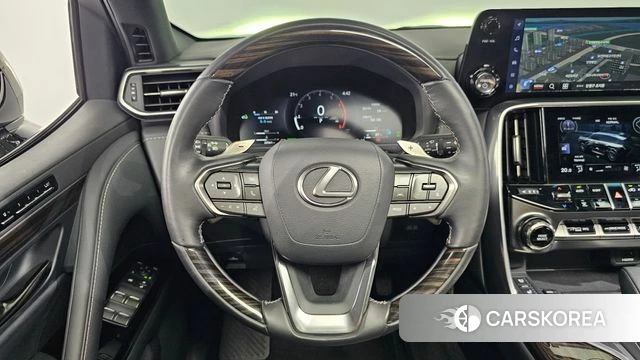 Lexus LX 4th Generation 2025 Песочный из Кореи, фото 4
