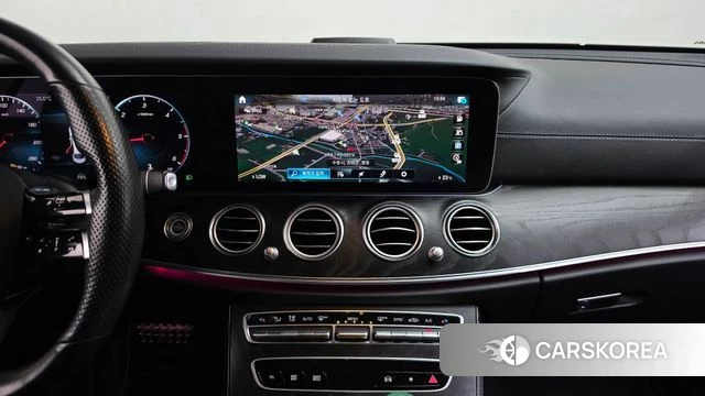 Mercedes-Benz E-Class W213 2021 Черный из Кореи, фото 4