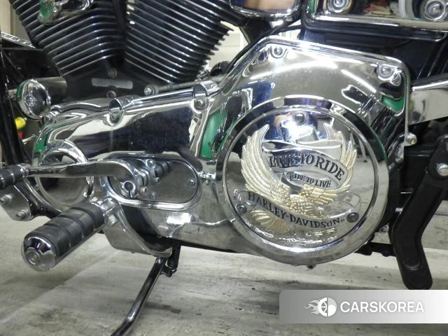 Harley-Davidson Dyna Low Rider FXDL1340 2026 из Японии, фото 2