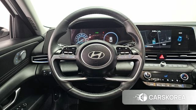 Hyundai The New Avante (CN7) 2024 Белый из Кореи, фото 4