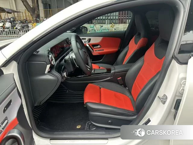 Mercedes-Benz CLA AMG 2024 Белый из Китая, фото 4