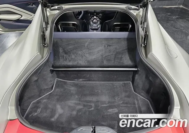 Aston Martin Vantage 2nd Generation id 2627008 из Кореи 4