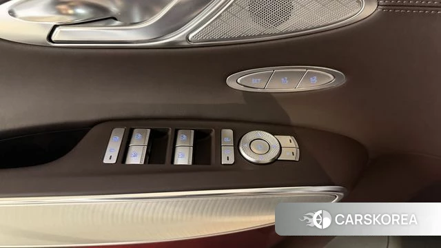Genesis GV70 2023 Белый из Кореи, фото 4