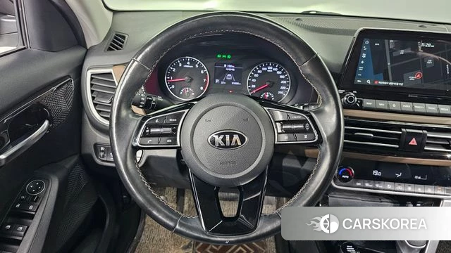 Kia Seltos 2021 Белый из Кореи, фото 4