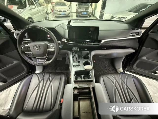 Toyota Saina 2024 Черный из Китая, фото 4