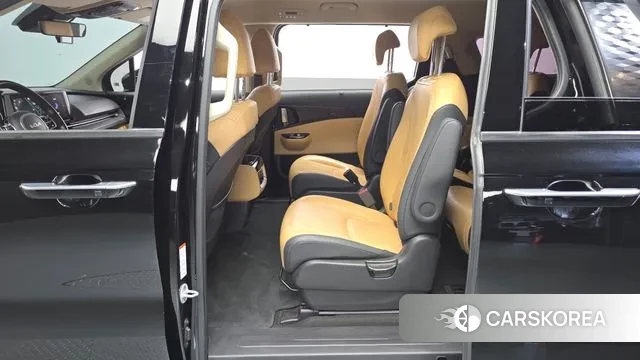 Kia Carnival 4th generation 2023 Черный из Кореи, фото 4