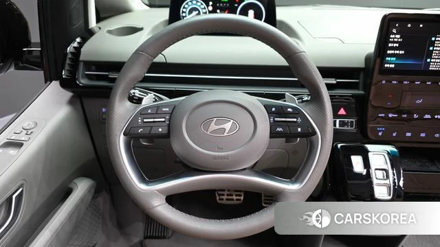 Hyundai The New Staria 2025 Белый из Кореи, фото 4