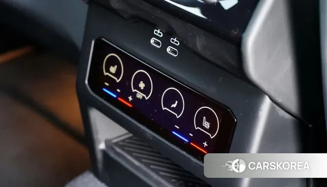 BMW 5 Series (G60) 2025 Черный из Кореи, фото 4