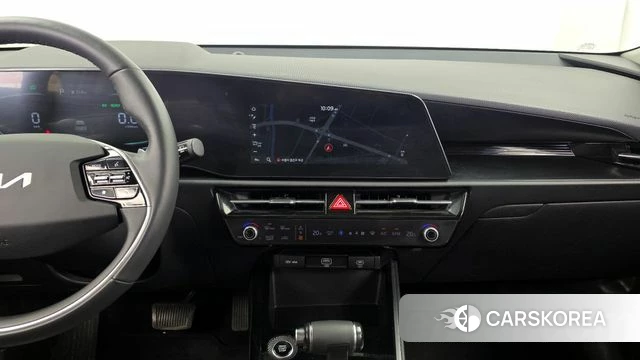 Kia Di Ol Nu Niro 2022 Белый из Кореи, фото 4