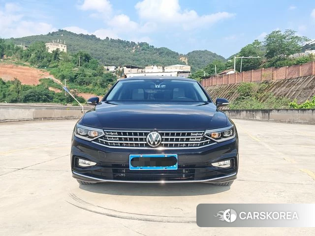 Volkswagen Magotan 2024 Черный из Китая, фото 4