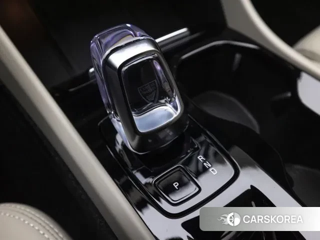 Volvo XC40 2025 Белый из Кореи, фото 4