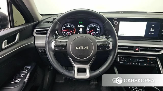Kia K5 3rd generation 2023 Серый из Кореи, фото 4