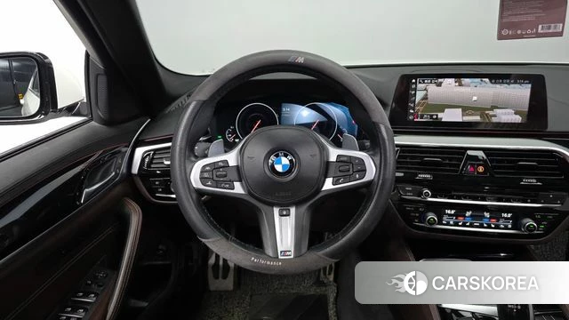 BMW 5 Series (G30) 2019 Белый из Кореи, фото 4