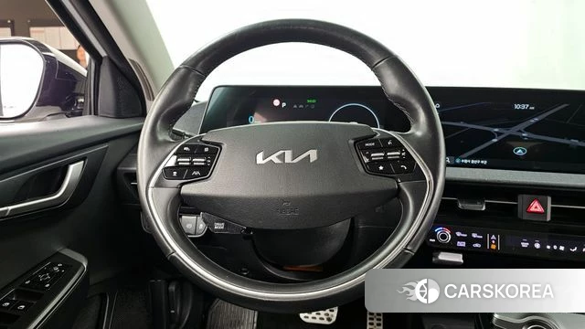 Kia EV6 2023 Белый из Кореи, фото 4