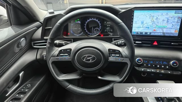 Hyundai Avante Hybrid (CN7) 2023 Белый из Кореи, фото 4