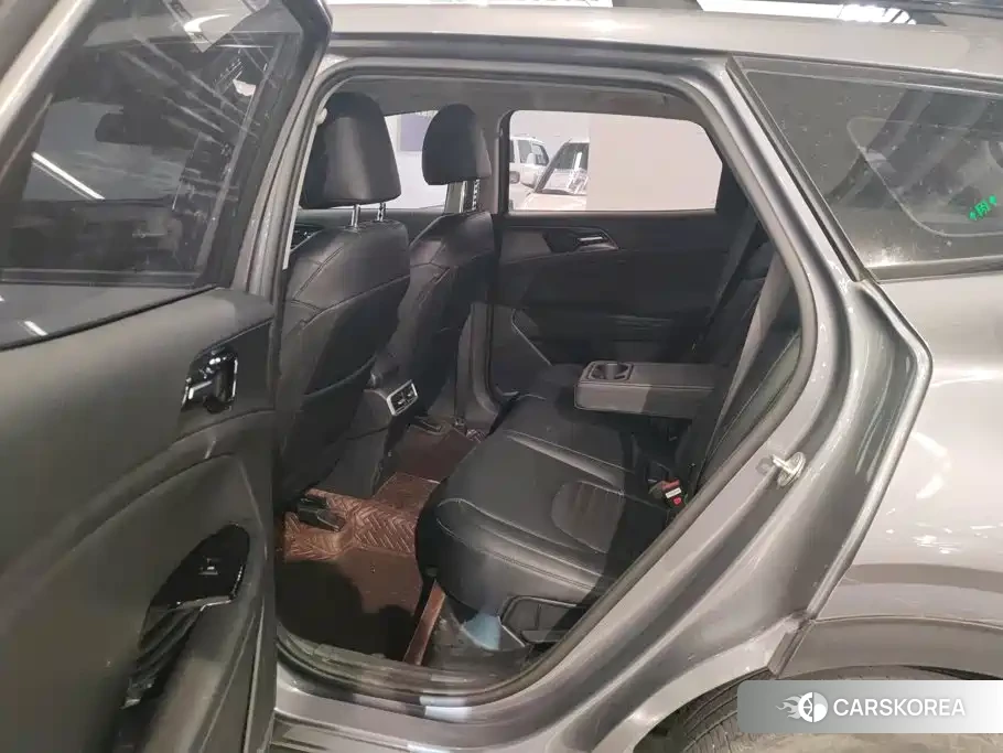 Kia Sportage 2024 Silver/gray из Китая, фото 4