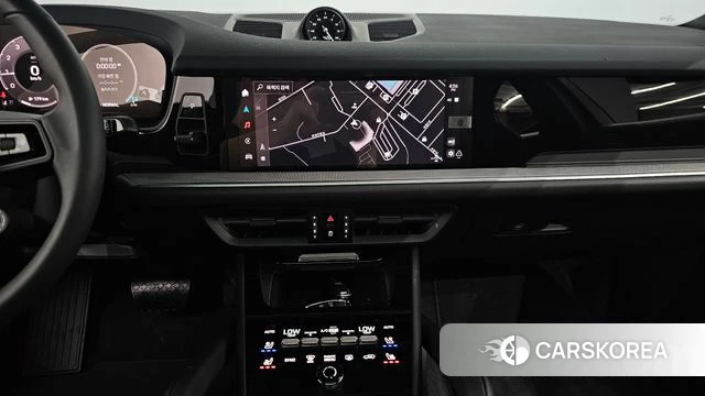 Porsche Cayenne (PO536) 2025 Черный из Кореи, фото 4