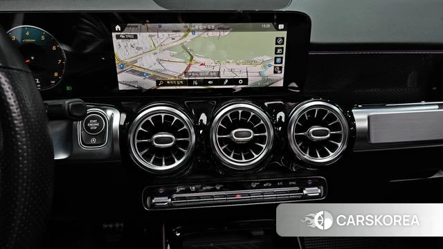 Mercedes-Benz GLB-Class X247 2021 Белый из Кореи, фото 4