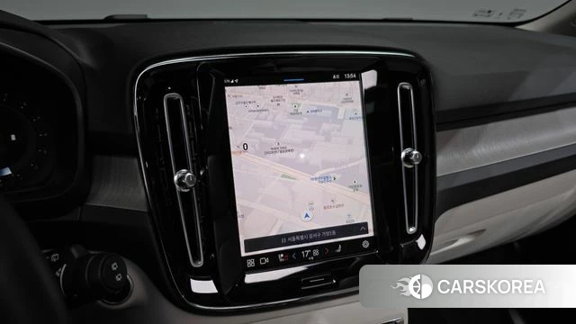 Volvo XC40 2023 Черный из Кореи, фото 4