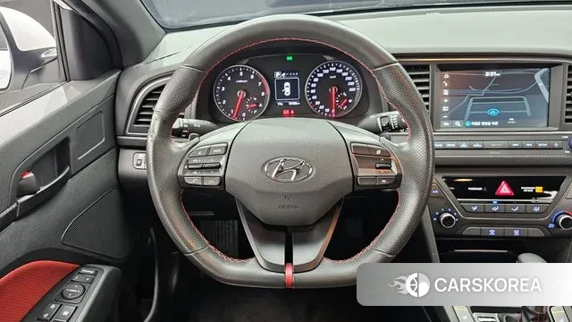Hyundai Avante AD 2018 Белый из Кореи, фото 4