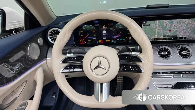 Mercedes-Benz E-Class W213 2023 Белый из Кореи, фото 4