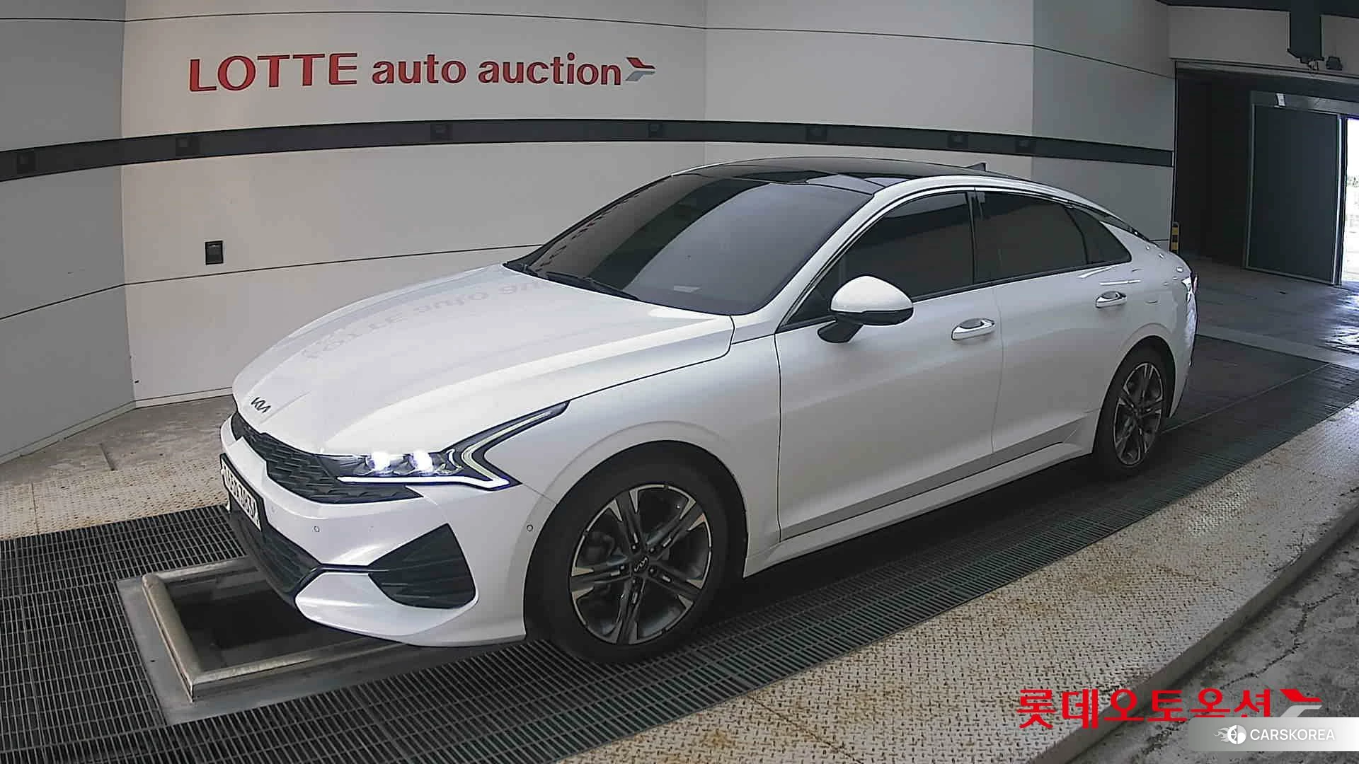 Kia K5 2022 Snow White Pearl (optional) из Кореи, фото 4