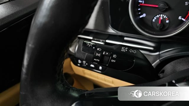 Kia Carnival 4th generation 2020 Белый из Кореи, фото 4