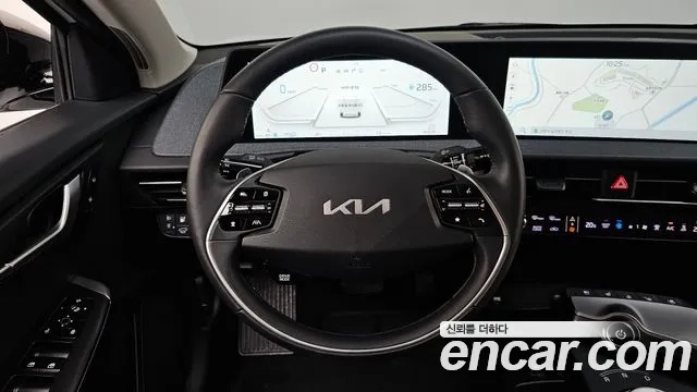 Kia EV6 2023 Белый из Кореи, фото 4