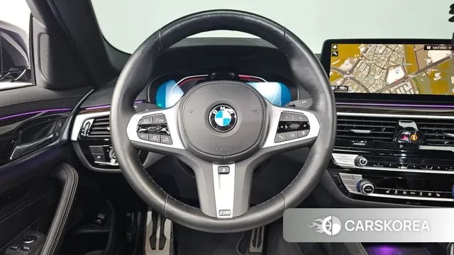 BMW 5 Series (G30) 2022 Черный из Кореи, фото 4