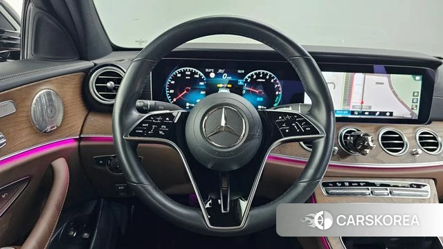 Mercedes-Benz E-Class W213 2021 Черный из Кореи, фото 4