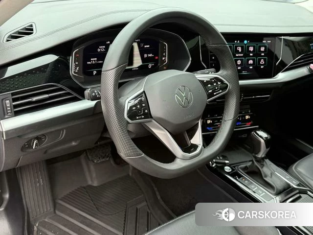 Volkswagen Passat 2023 Черный из Китая, фото 4