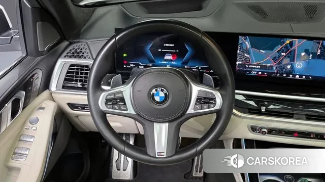 BMW X7 (G07) 2023 Белый из Кореи, фото 4