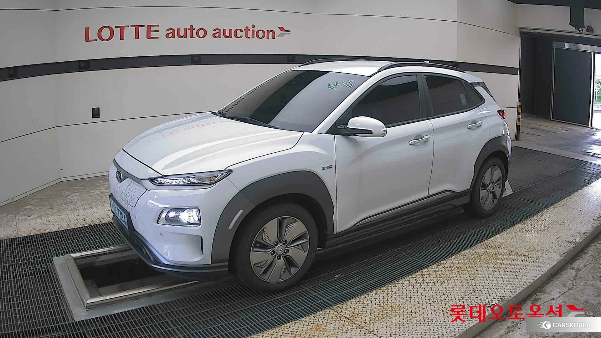 Hyundai KONA Electric 2020 Chokwhite из Кореи, фото 4