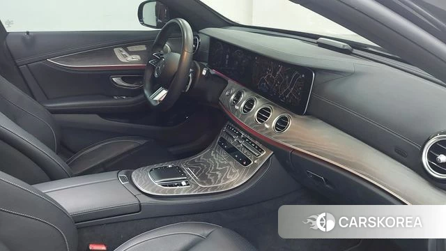 Mercedes-Benz E-Class W213 2022 Серый из Кореи, фото 4