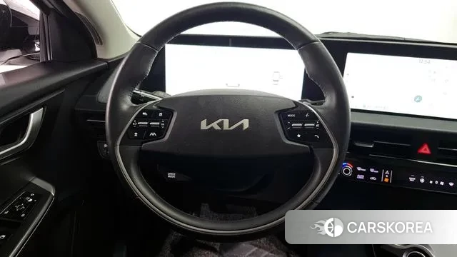 Kia EV6 2021 Белый из Кореи, фото 4