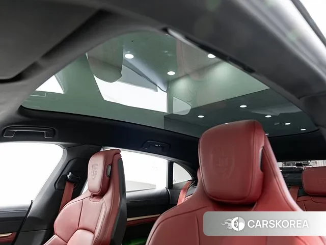 Porsche Taycan 2023 Белый из Кореи, фото 4