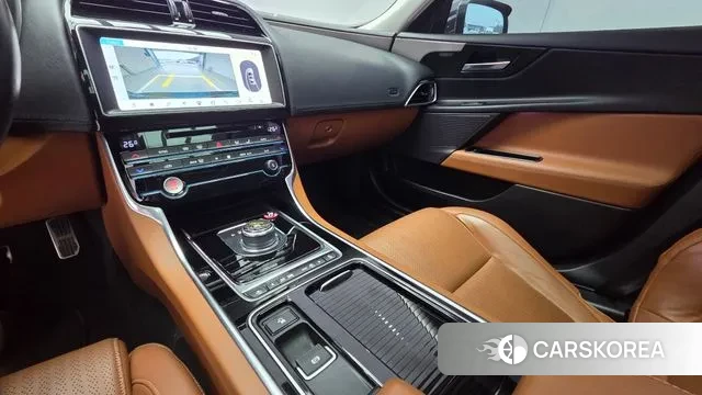 Jaguar XE 2019 Синий из Кореи, фото 4