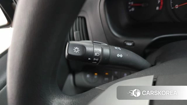 Hyundai The New Grand Starex 2021 Желтый из Кореи, фото 4