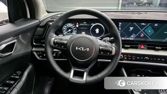 Kia Sportage 5th Generation 2023 Белый из Кореи, фото 4