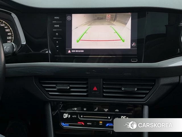 Volkswagen Bora 2021 Белый из Китая, фото 4