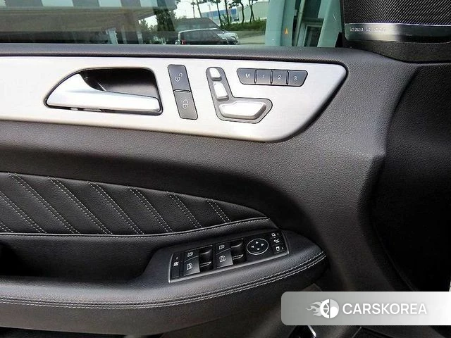 Mercedes-Benz GLE - Class W166 2018 Белый из Кореи, фото 4