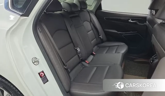 Kia Come New K7 2018 Белый из Кореи, фото 4